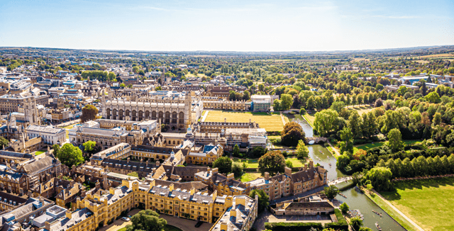 Discover Cambridge: The Perfect Getaway for Friends